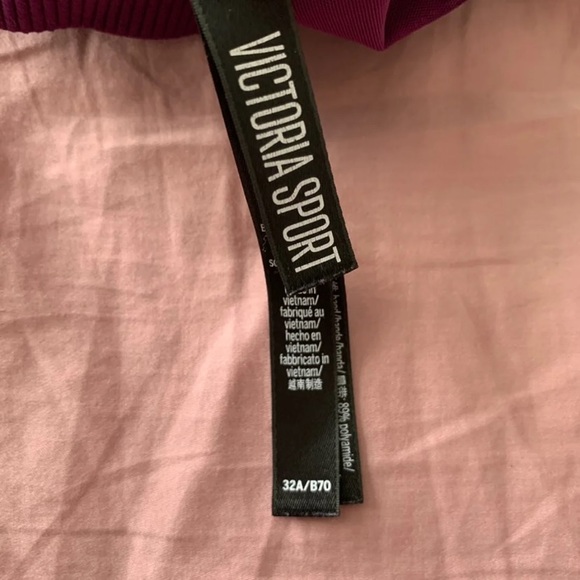 Victoria secret sports bra size 32a - Picture 3 of 3